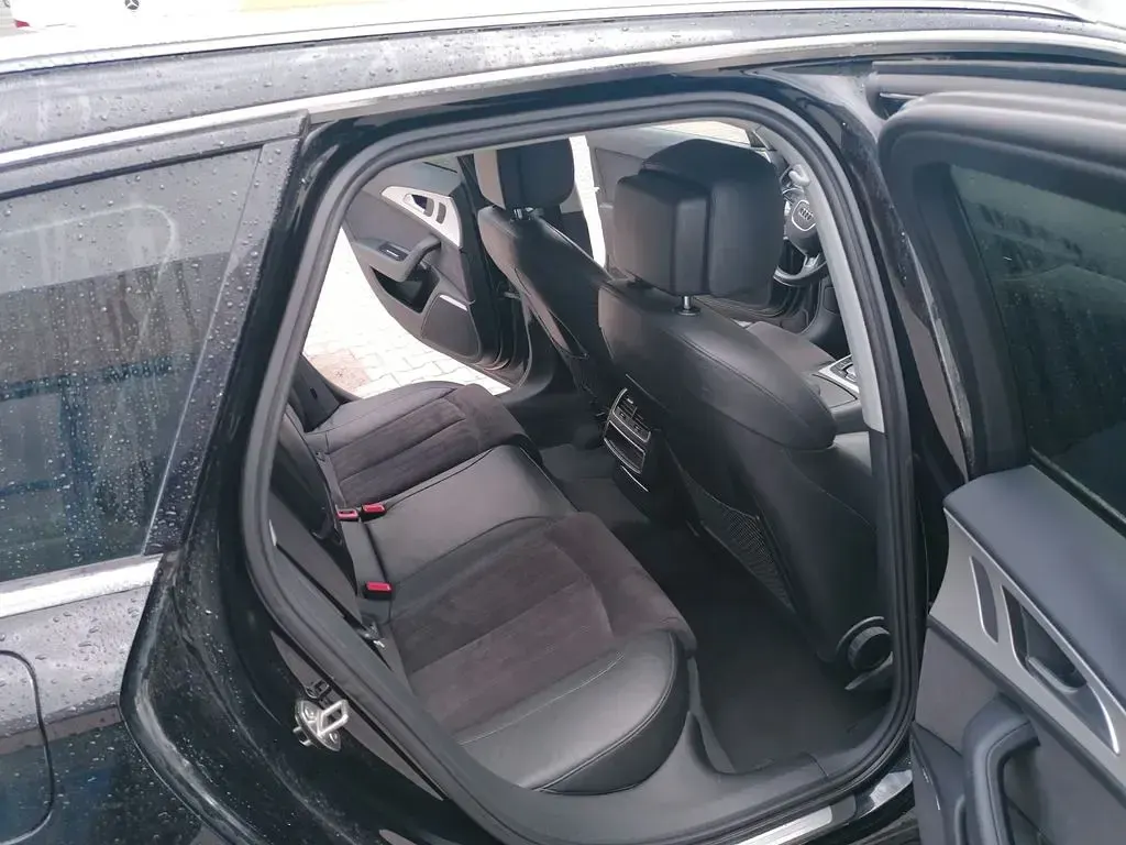 Gebraucht Audi A6 Ambiente 272 PS (200 kW) 2016 Schwarz Limousine