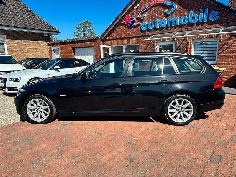 Second-hand BMW 320 184 CP (135 kW) 2012 Negru Break