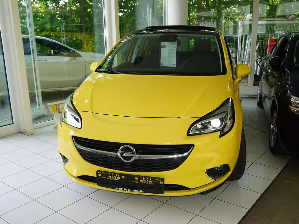 Używany Opel Corsa Innovation 116 KM (85 kW) 2015 Żółty Hatchback