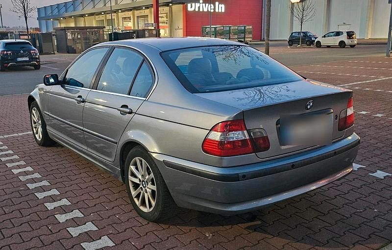 Gebraucht BMW 316 116 PS (85 kW) 2005 Silber Limousine