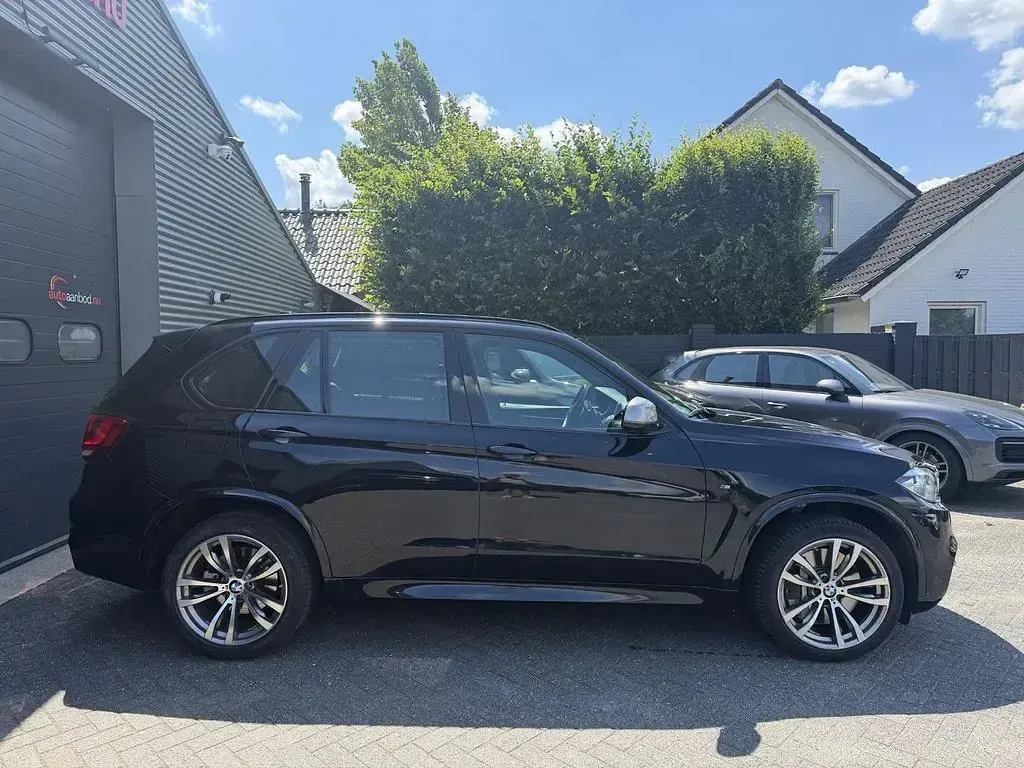 Gebraucht BMW X5 M50 Sport Line 381 PS (280 kW) 2016 Schwarz SUV