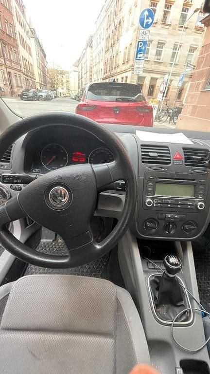 Gebraucht VW Golf IV 140 PS (102 kW) 2005 Grau Limousine