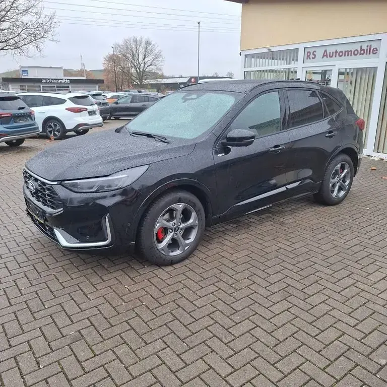 Gebraucht Ford Kuga ST-Line X 186 PS (136 kW) 2025 Agate black SUV