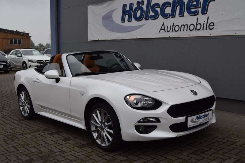 Colore esterno (snowflake whit Gebraucht 2019 Fiat 124 Spider Cabrio | 22.950 € (Fairer Preis) - Bild 1/4