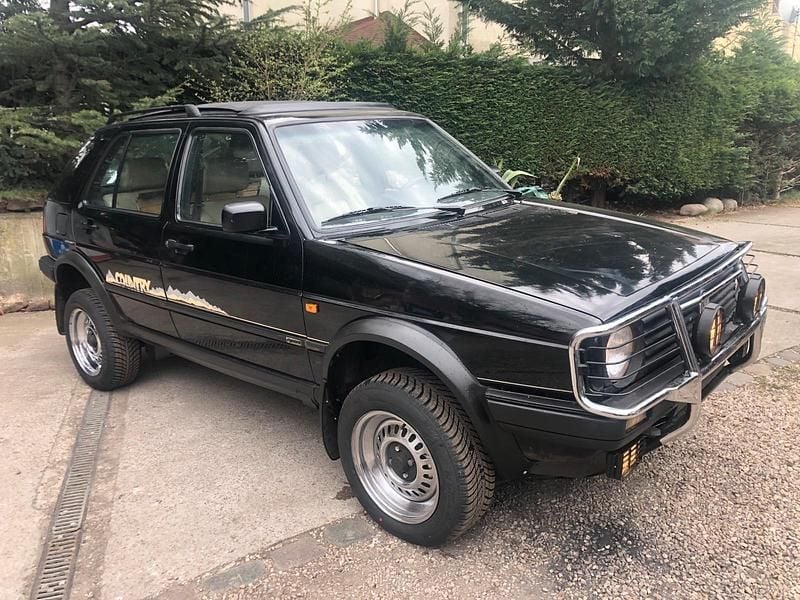 Gebraucht VW Golf Country 98 PS (72 kW) 1992 Schwarz Kleinwagen