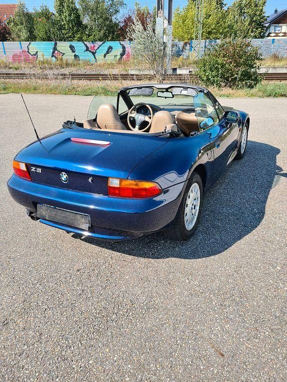 Gebraucht BMW Z3 116 PS (85 kW) 1997 Blau Cabrio