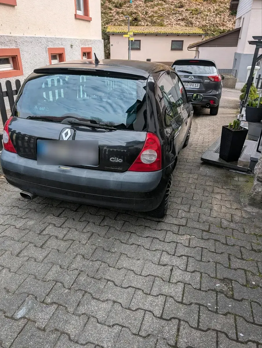 Gebraucht Renault Clio II 75 PS (55 kW) 2003 Schwarz Kleinwagen