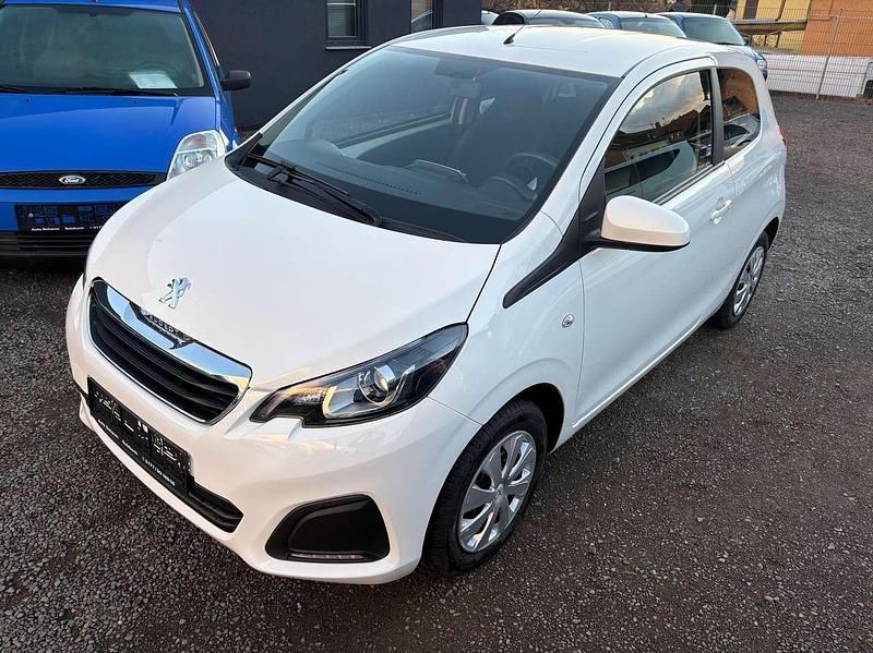Weiß Gebraucht 2014 Peugeot 108 Kleinwagen | 6.350 € (Fairer Preis) - Bild 1/4