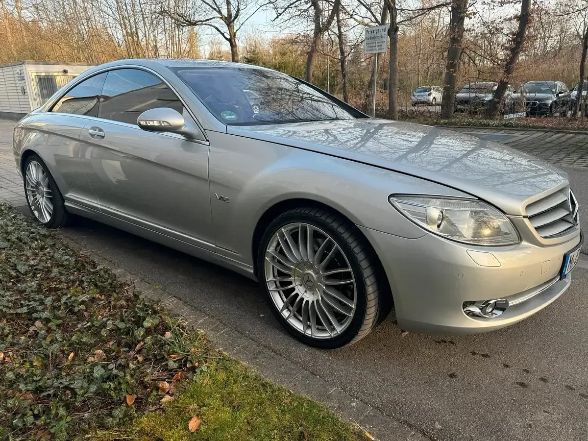 Gebraucht Mercedes CL600 518 PS (380 kW) 2007 Silber Coupé