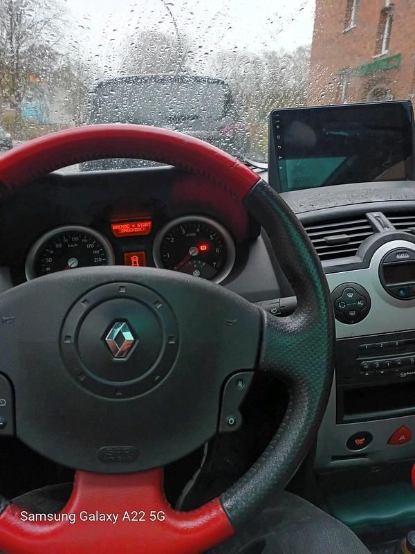 Schwarz Gebraucht 2004 Renault Mégane Cabriolet Cabrio | 1.999 € (Fairer Preis) - Bild 1/4