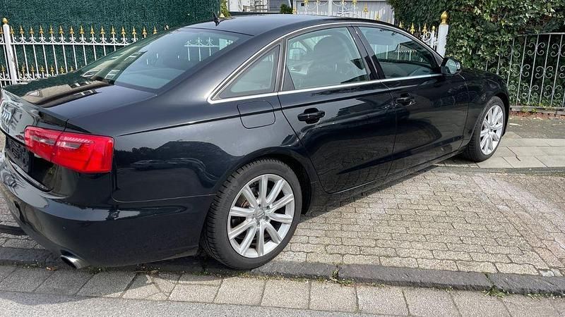Gebraucht Audi A6 179 PS (131 kW) 2014 Limousine