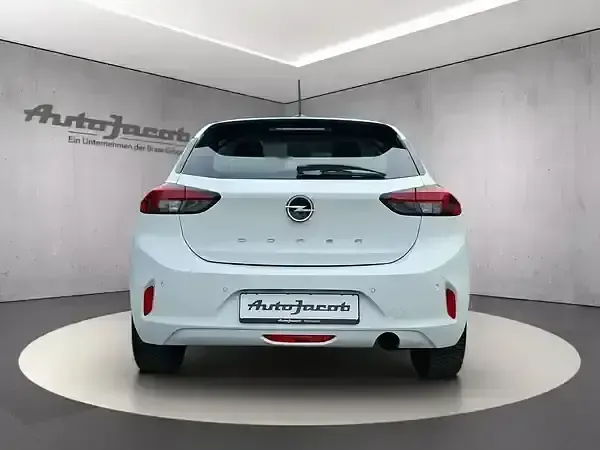 Używany Opel Corsa S 75 KM (55 kW) 2024 Biały Hatchback