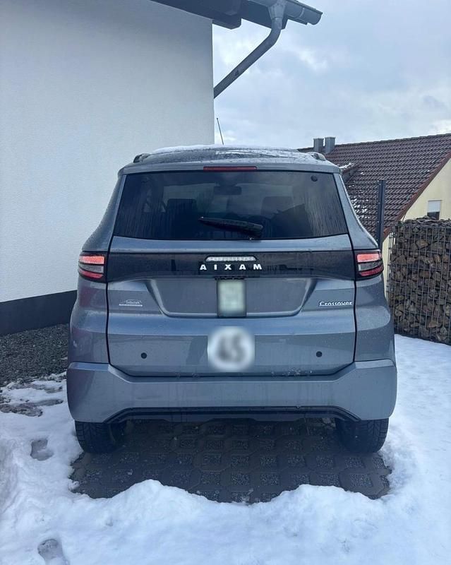 Usata Aixam Crossover Premium 2024 Grigio Utilitaria