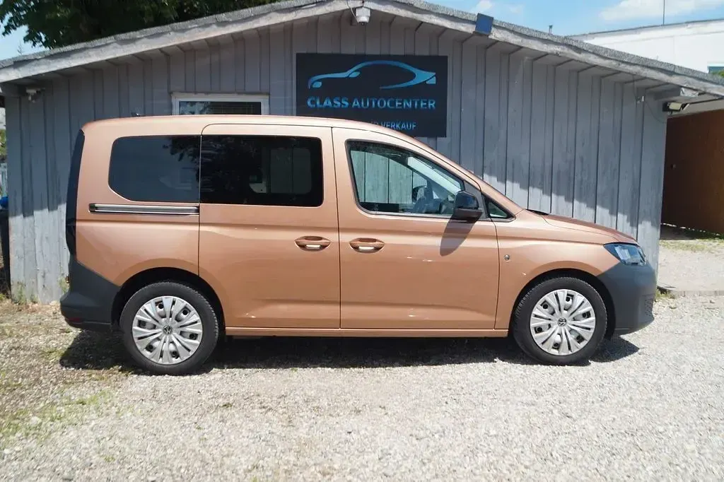 Gebraucht VW Caddy 122 PS (89 kW) 2021 Braun Van / Kleinbus