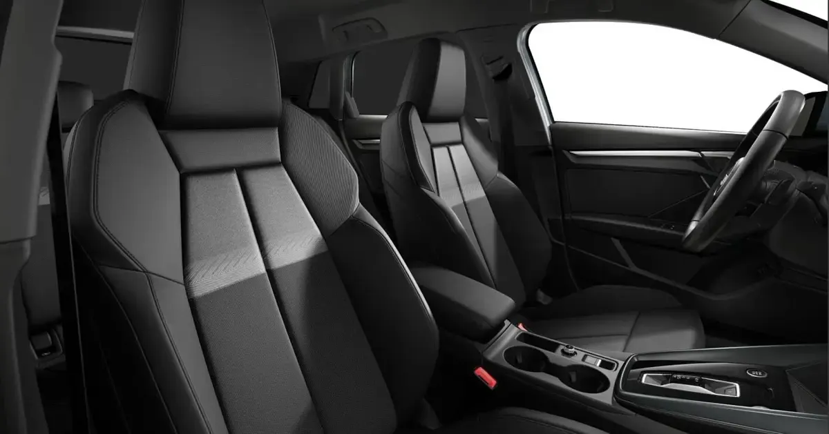 Gebraucht Audi A3 Ambiente 150 PS (110 kW) 2025 Pfeilgrau perleffekt Limousine
