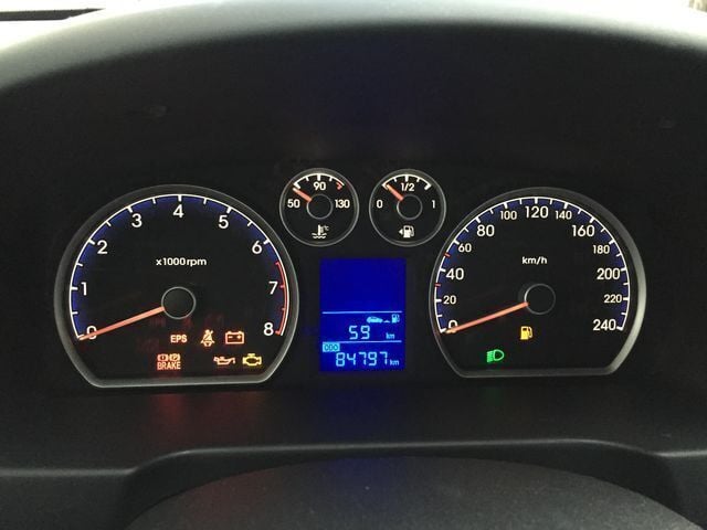 Gebraucht Hyundai i30 148 PS (108 kW) 2009 Silber metallic Limousine