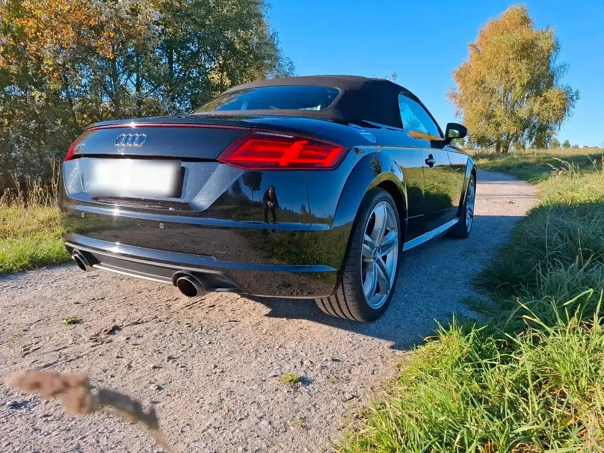 Gebraucht Audi TT Roadster 180 PS (132 kW) 2017 Schwarz Cabrio