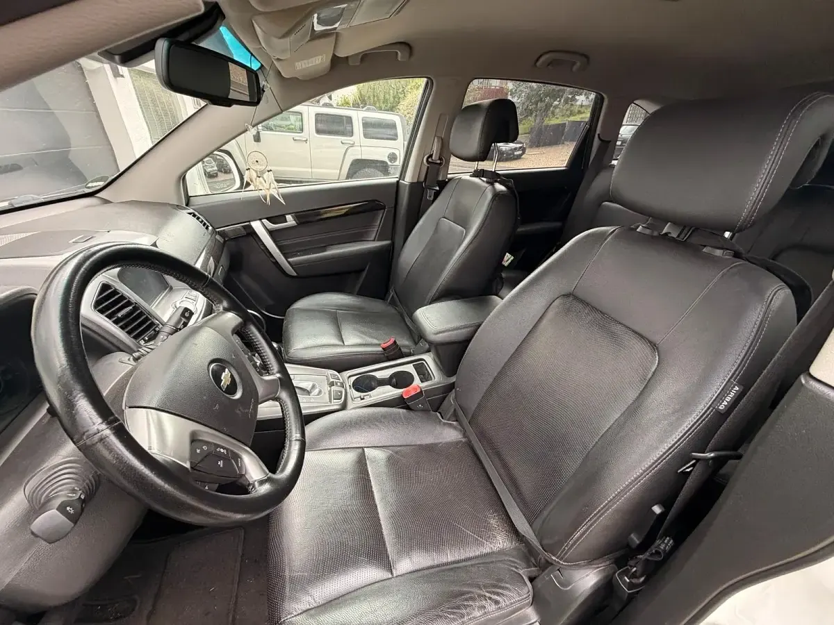 Gebraucht Chevrolet Captiva LTZ 185 PS (136 kW) 2013 Weiß SUV