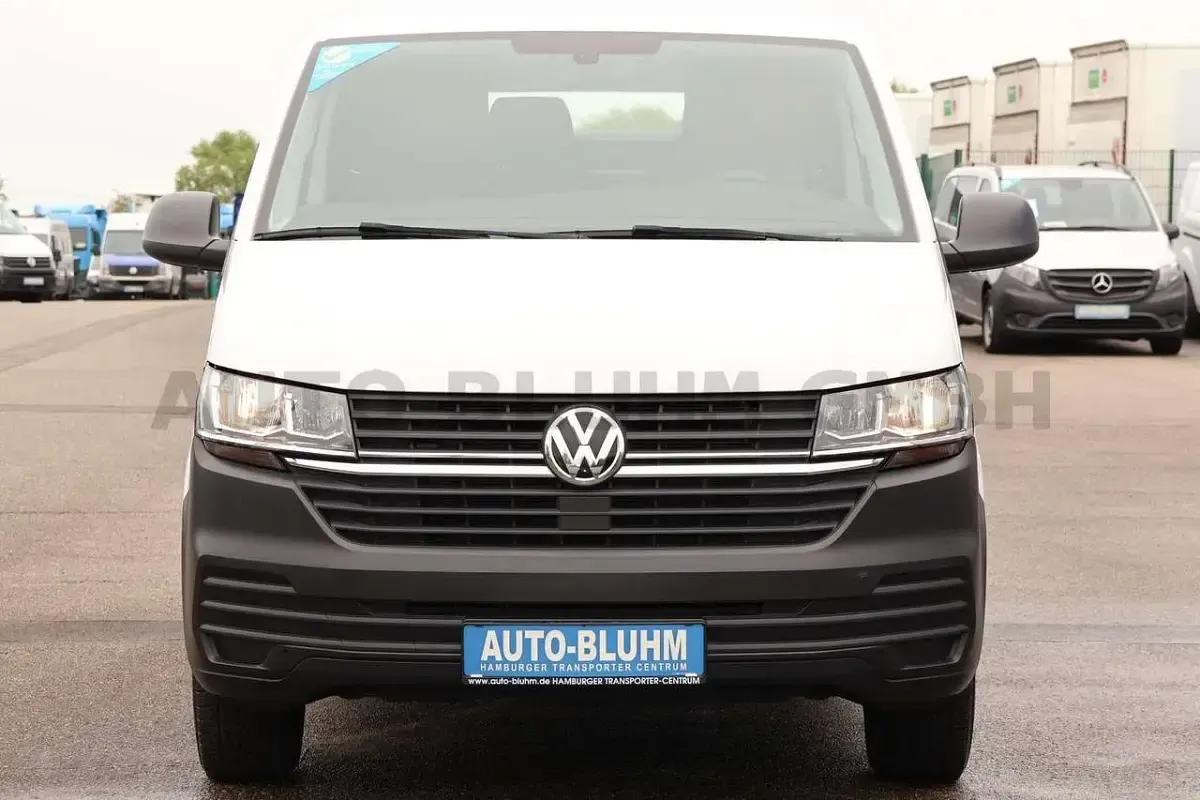 Używany VW Transporter 110 KM (80 kW) 2022 Biały Van