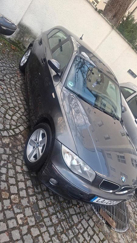 Używany BMW 116 116 KM (85 kW) 2006 Szary Hatchback