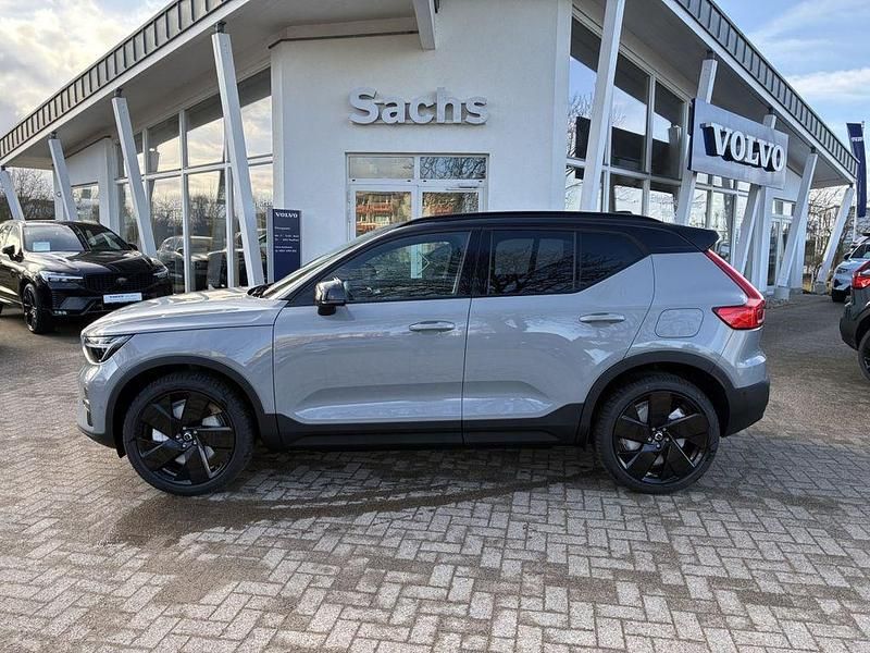Neu Volvo EX40 Plus 175 kW (238 PS) 2026 Grau SUV