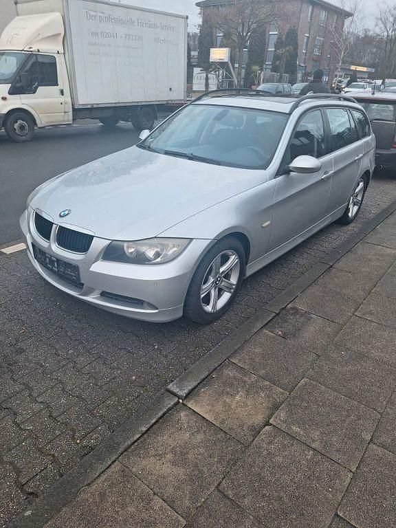 Usata BMW 320 150 CV (110 kW) 2007 Argento Station wagon