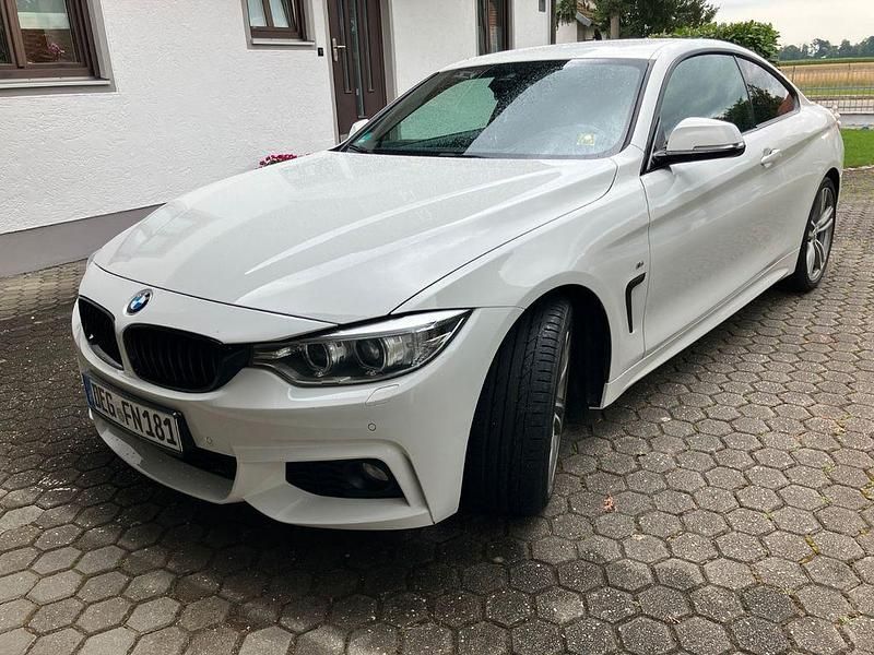 Weiß Gebraucht 2015 BMW 420 M Sport Coupé | 18.400 € (Guter Preis) - Bild 1/4