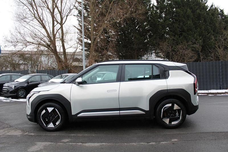 Neu Kia EV3 Air 150 kW (204 PS) 2025 Silber SUV