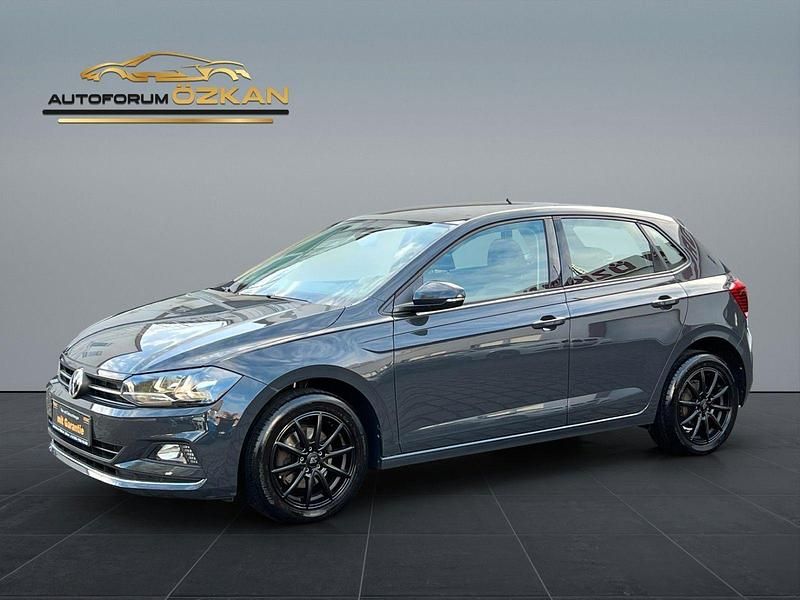 Grau Gebraucht 2018 VW Polo Highline Kleinwagen | 12.499 € (Fairer Preis) - Bild 1/4