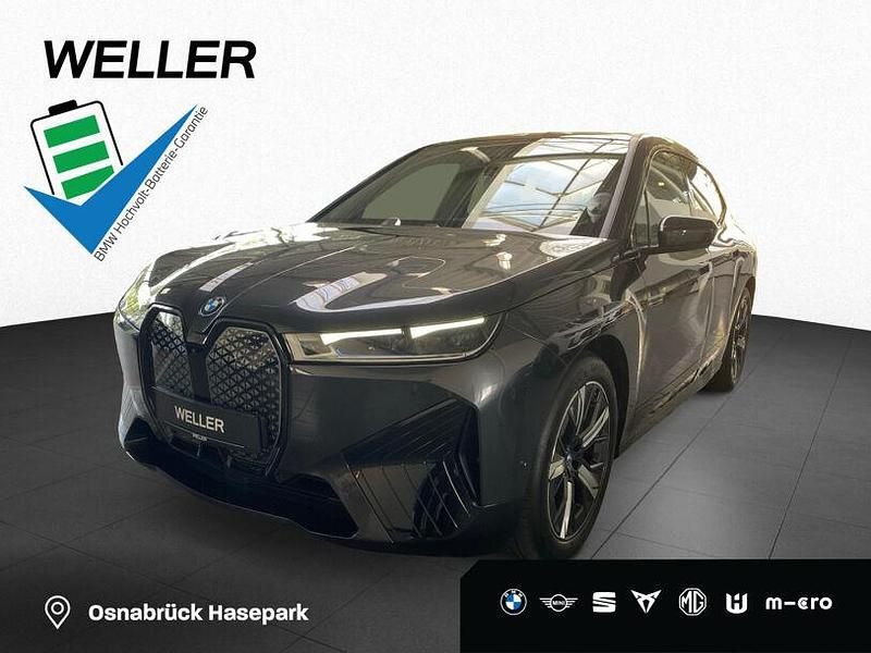 Grau Gebraucht 2022 BMW iX Sport Line SUV | 47.450 € (Guter Preis) - Bild 1/3