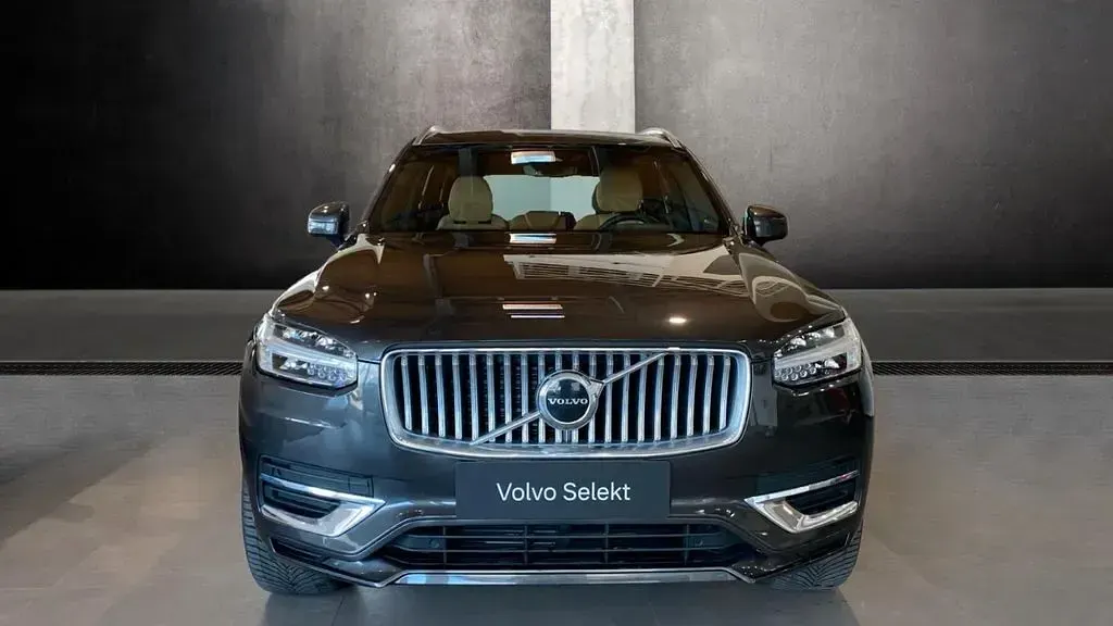 Gebraucht Volvo XC90 Plus 235 PS (172 kW) 2024 Grau SUV