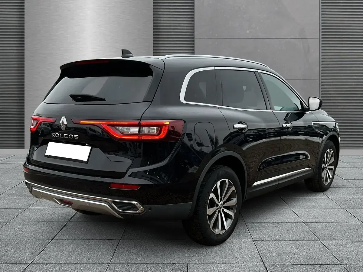 Gebraucht Renault Koleos Intens 184 PS (135 kW) 2022 Schwarz (onyxschwarz) SUV