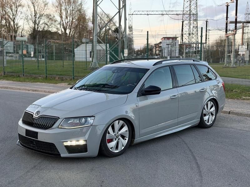 Gebraucht Skoda Octavia RS 184 PS (135 kW) 2016 Grau Kleinwagen