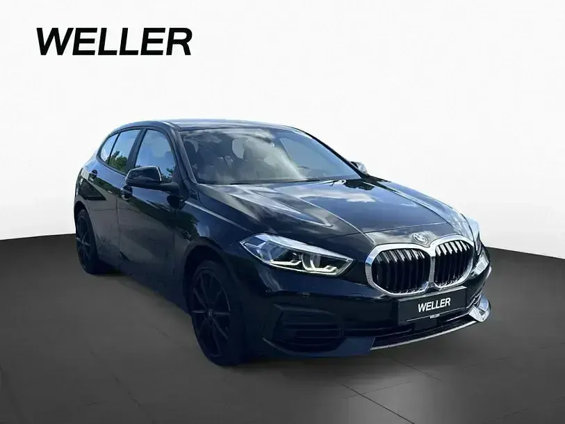 Gebraucht BMW 118 Advantage 136 PS (100 kW) 2024 Schwarz (schwarz) Limousine