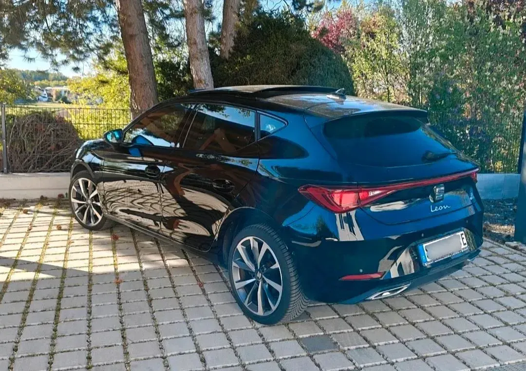 Occasion Seat Leon 204 ch (150 kW) 2020 Noir Citadine