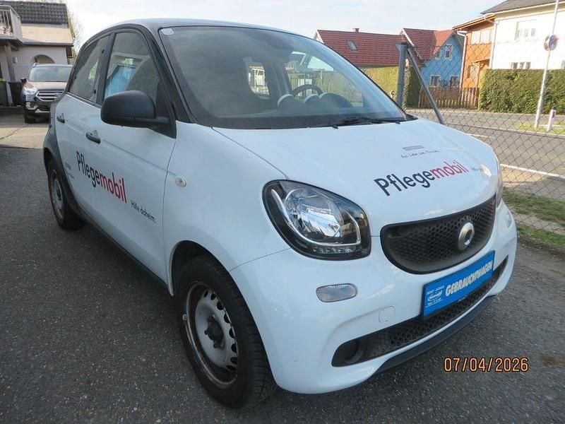 Gebraucht Smart ForFour Basis 71 PS (52 kW) 2016 Weiß Kleinwagen
