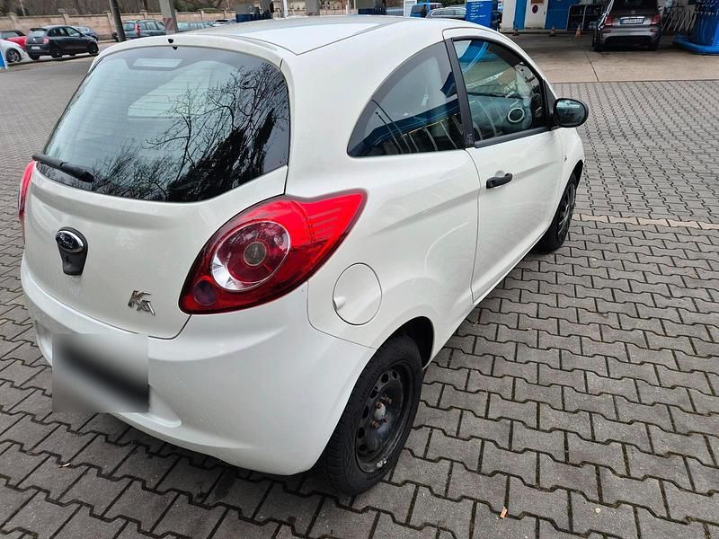 Gebraucht Ford Ka 69 PS (50 kW) 2011 Weiß Kleinwagen