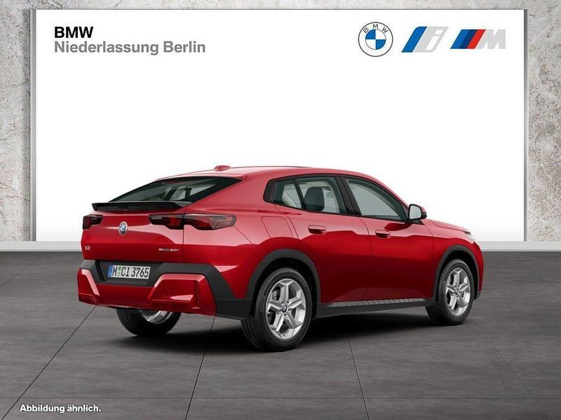 Gebraucht BMW X2 156 PS (114 kW) 2025 Rot SUV