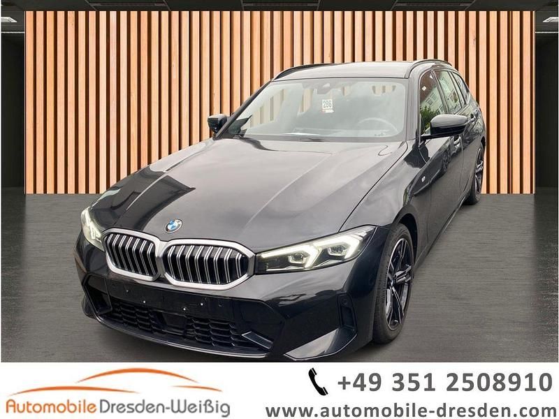 Black sapphire Gebraucht 2024 BMW 330 M Sport Kombi | 39.980 € (Superpreis) - Bild 1/3