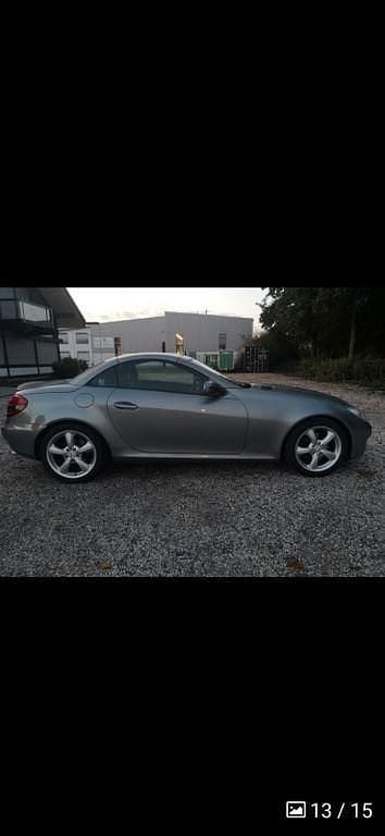 Silber Gebraucht 2009 Mercedes SLK200 Cabrio | 9.399 € (Fairer Preis) - Bild 1/4