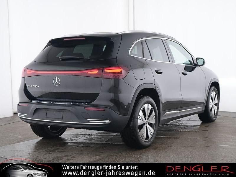 Gebraucht Mercedes EQA250+ Advanced 139 kW (190 PS) 2024 Schwarz SUV