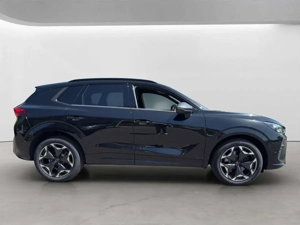 Neu Cupra Terramar VZ 265 PS (194 kW) 2026 Mythosschwarz SUV