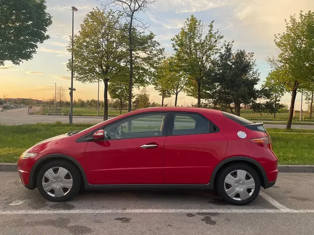 Occasion Honda Civic LS 83 ch (61 kW) 2006 Rouge Berline