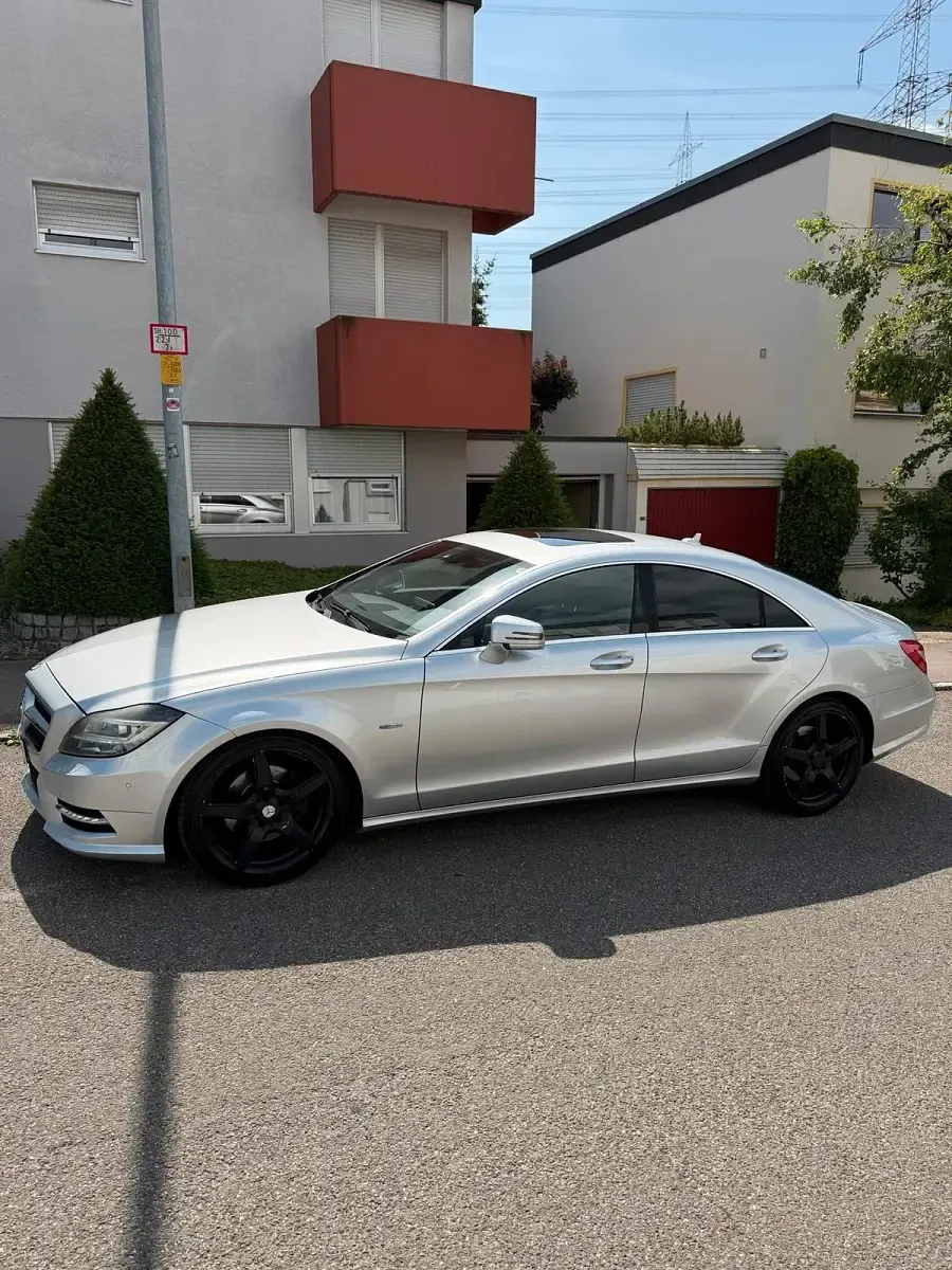 Gebraucht Mercedes CLS350 265 PS (194 kW) 2012 Silber Coupé
