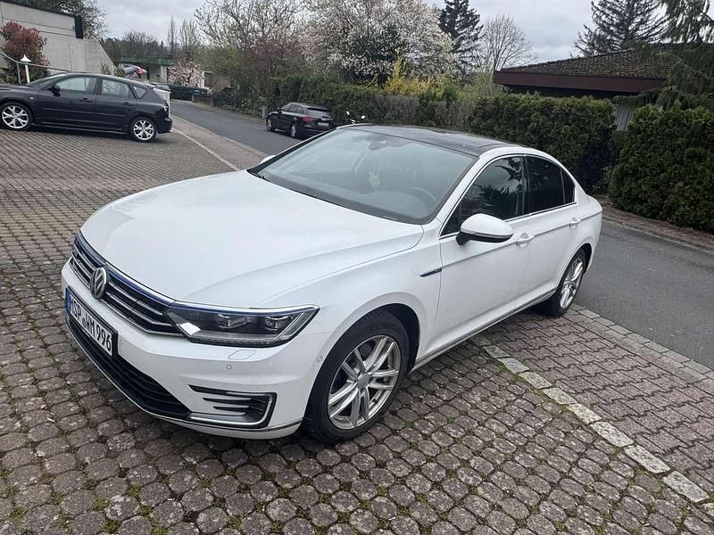 Usata VW Passat GTE 156 CV (114 kW) 2019 Berlina
