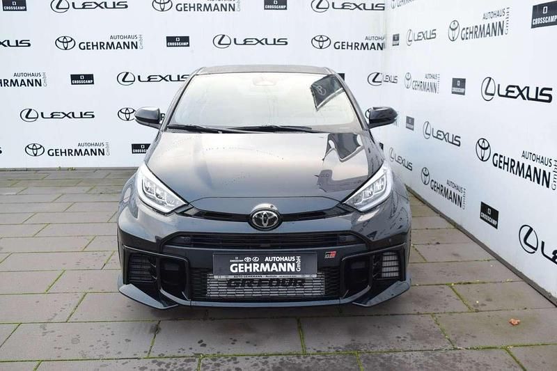 Neu Toyota Yaris 280 PS (205 kW) 2025 Schwarz Kleinwagen