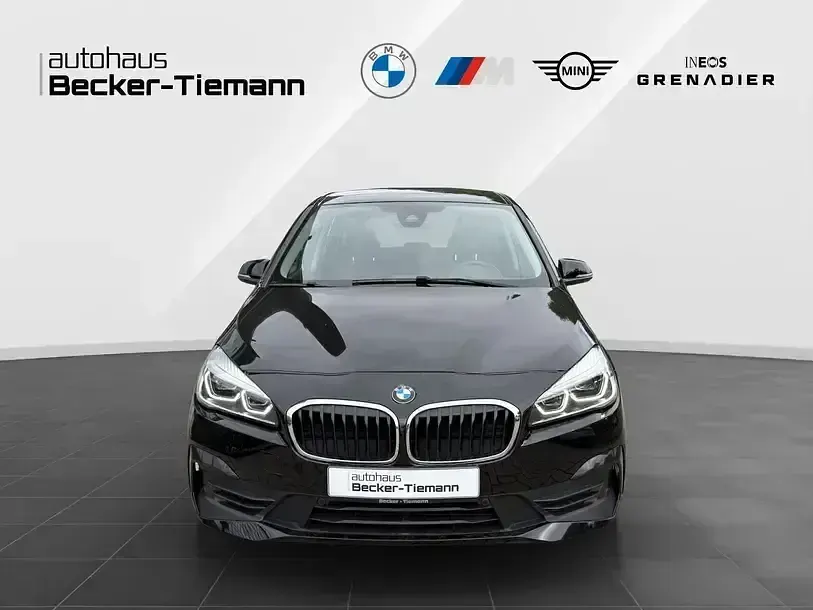 Gebraucht BMW 218 Gran Tourer Advantage 136 PS (100 kW) 2022 Schwarz Van / Kleinbus