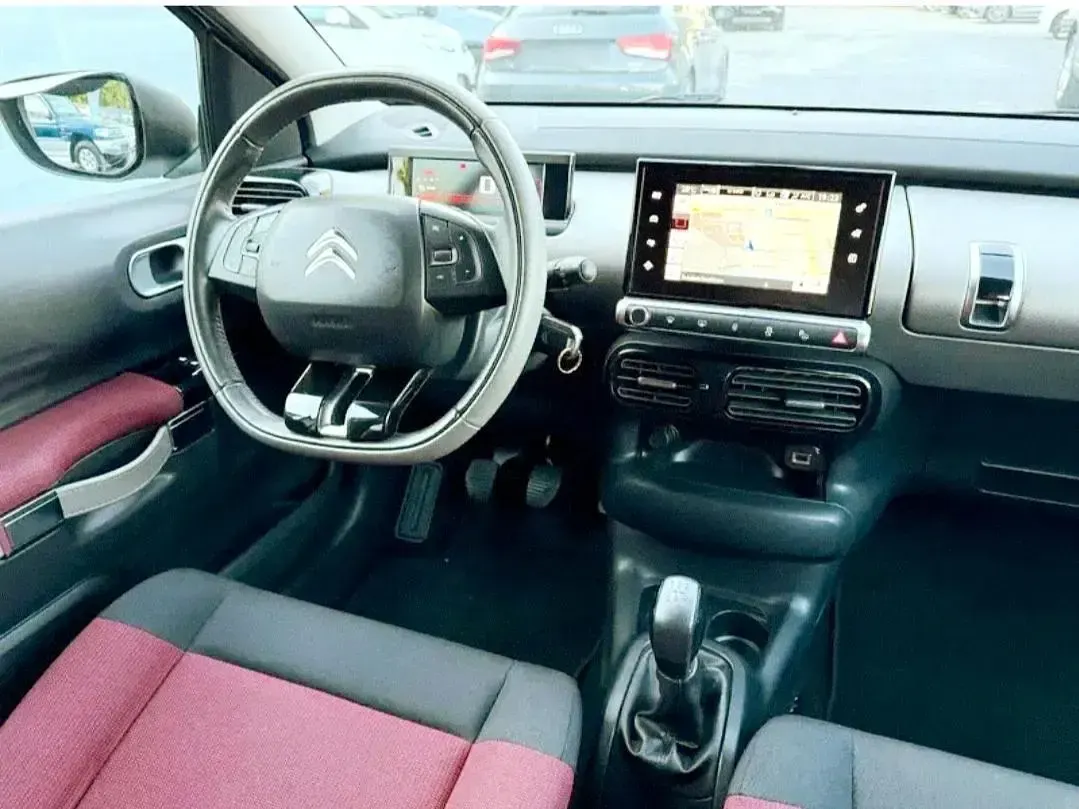 Gebraucht Citroën C4 PureTech 110 PS (80 kW) 2017 Weiß SUV