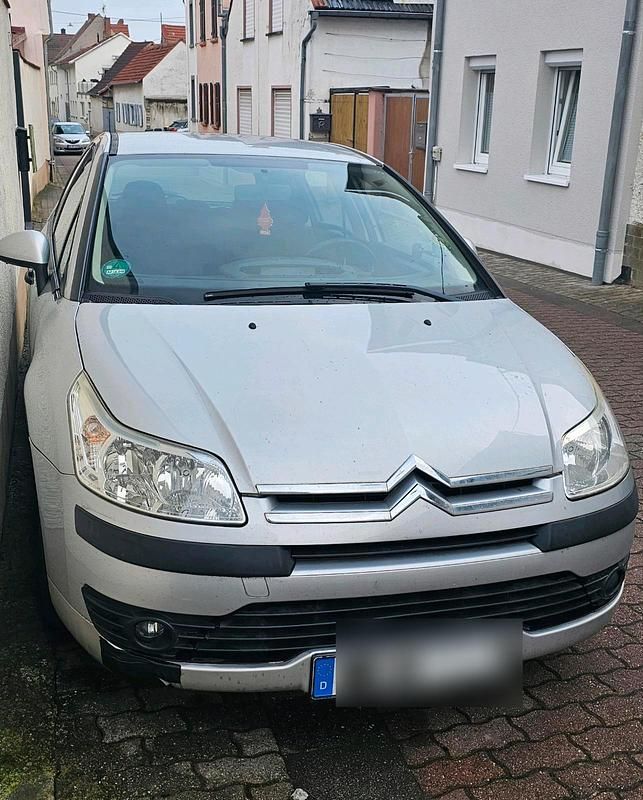 Silber Gebraucht 2007 Citroën C4 Limousine | 900 € (Guter Preis) - Bild 1/4