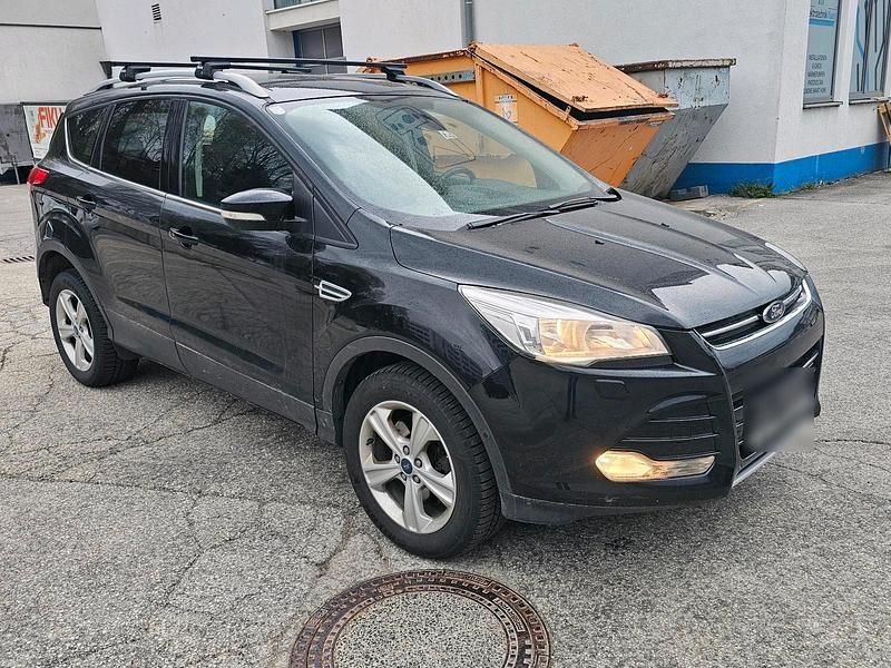 Gebraucht Ford Kuga 140 PS (102 kW) 2014 Schwarz SUV